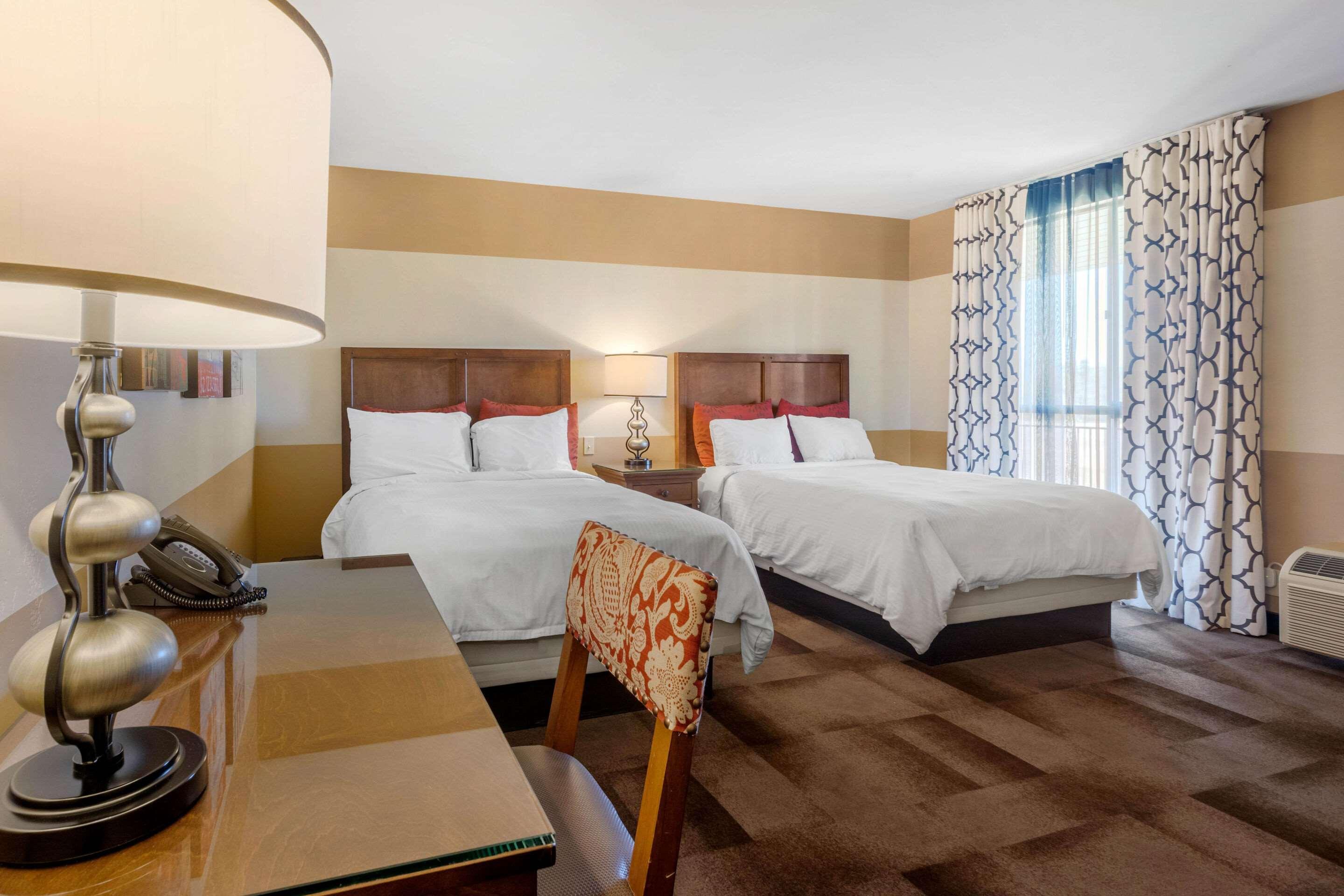 Carlton Oaks Lodge, Ascend Hotel Collection Santee Εξωτερικό φωτογραφία