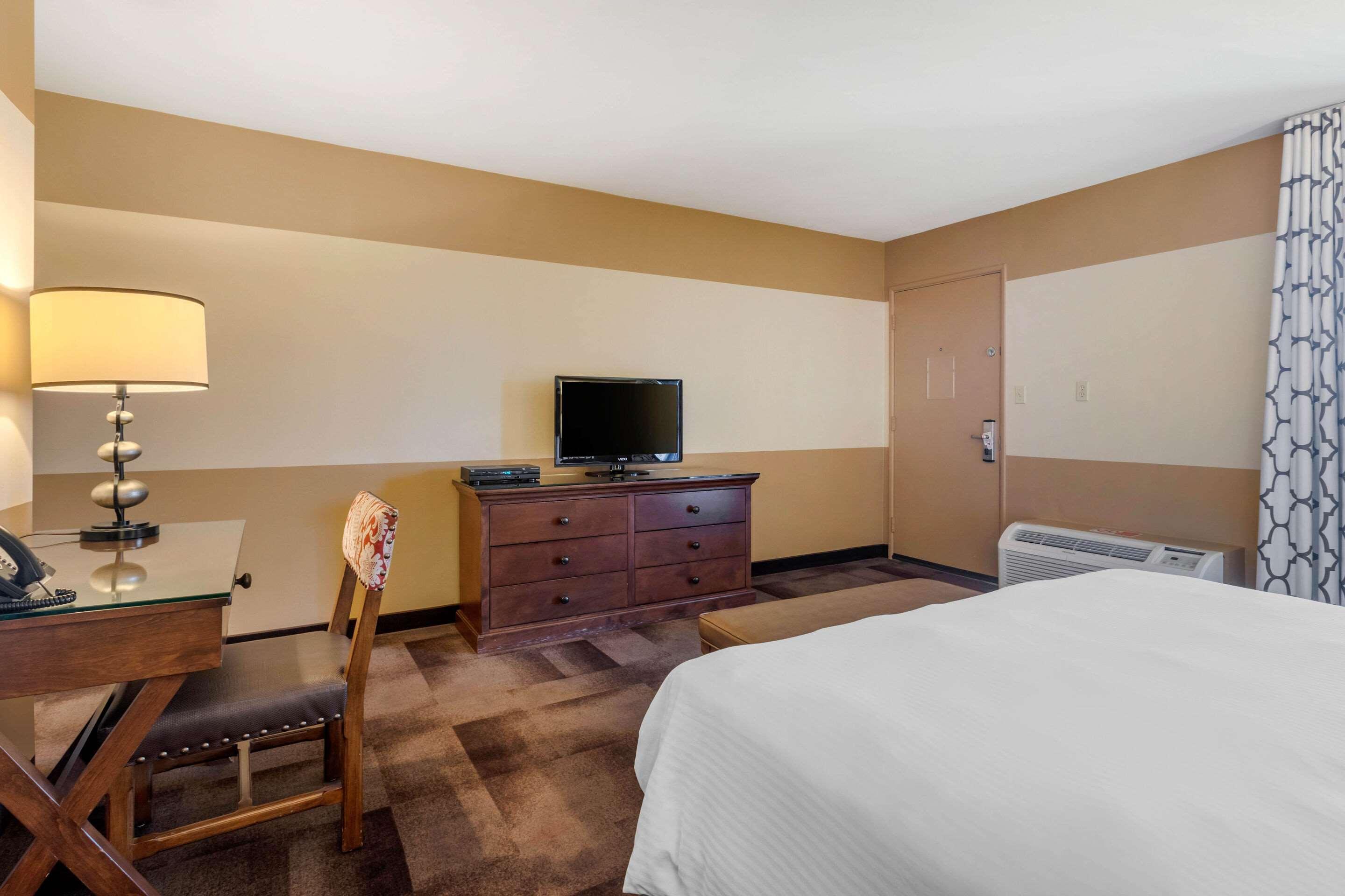 Carlton Oaks Lodge, Ascend Hotel Collection Santee Εξωτερικό φωτογραφία